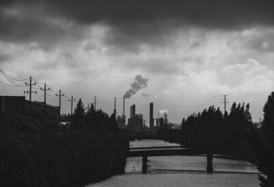 PFAS : des associations attaquent l&rsquo;autorisation du R-1234yf chez Daikin à Pierre-Bénite